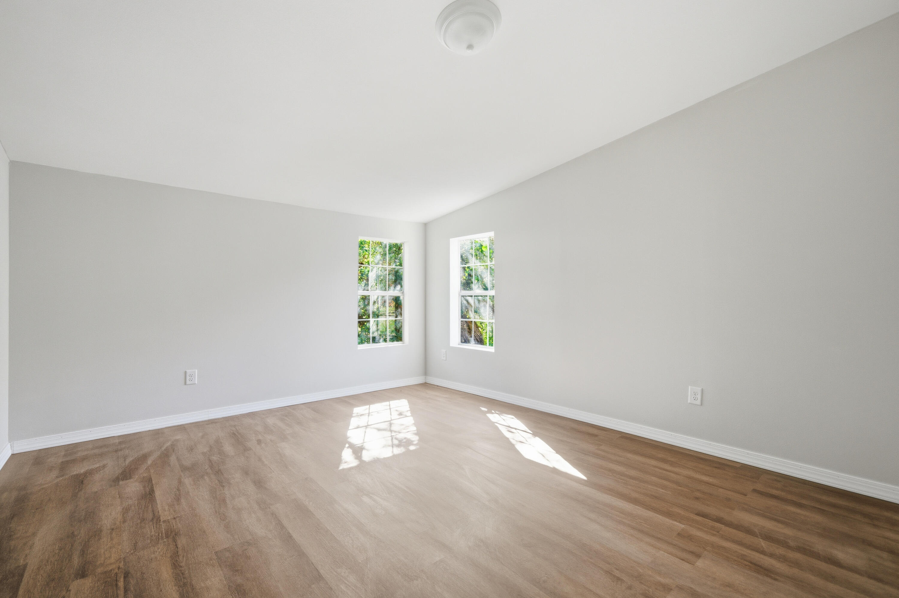 834 North Caryville Road Bonifay, FL 32425 - Photo 32 of 42 DSC00131