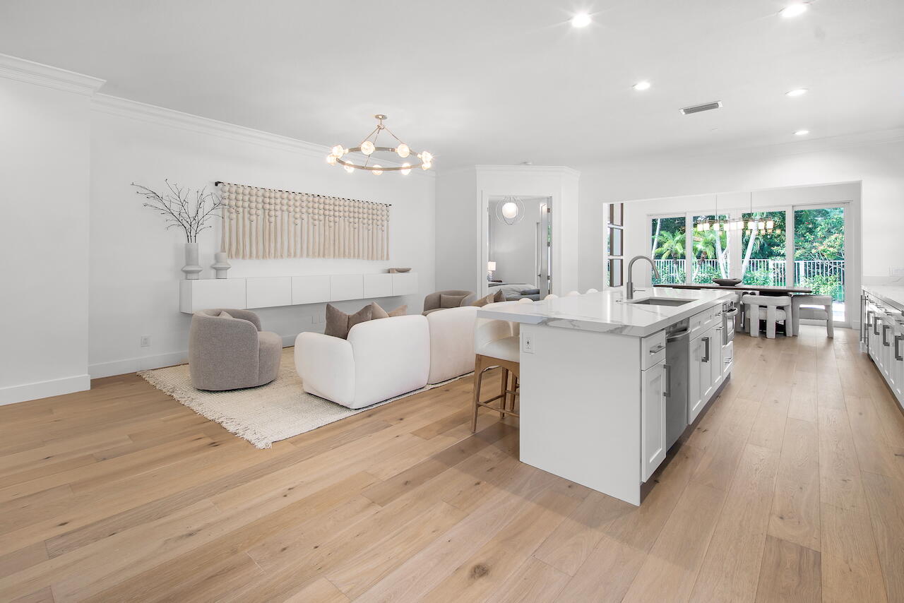 4689 Hammock Circle Delray Beach, FL 33445 - Photo 6 of 57 DSC03757