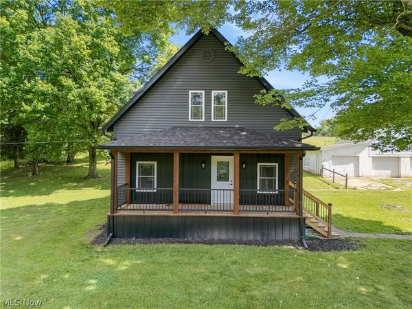 $360,000 | 3367 Howenstine Drive Southeast, East Sparta, OH 44626