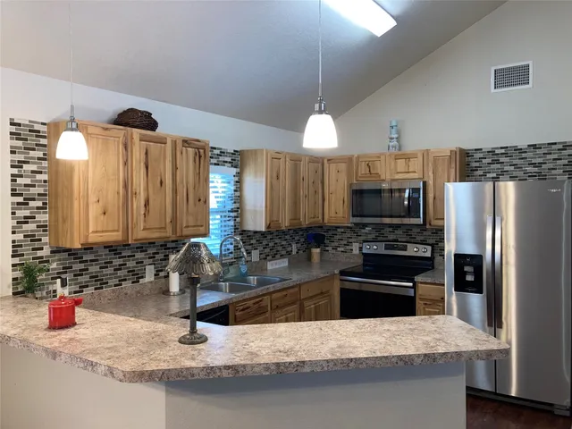 $1,725 | 149 Morris Lane, Canyon Lake, TX 78133