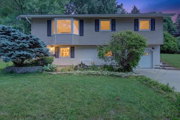 $389,900 | 1638 Arkansas Avenue, Madison, WI 53704