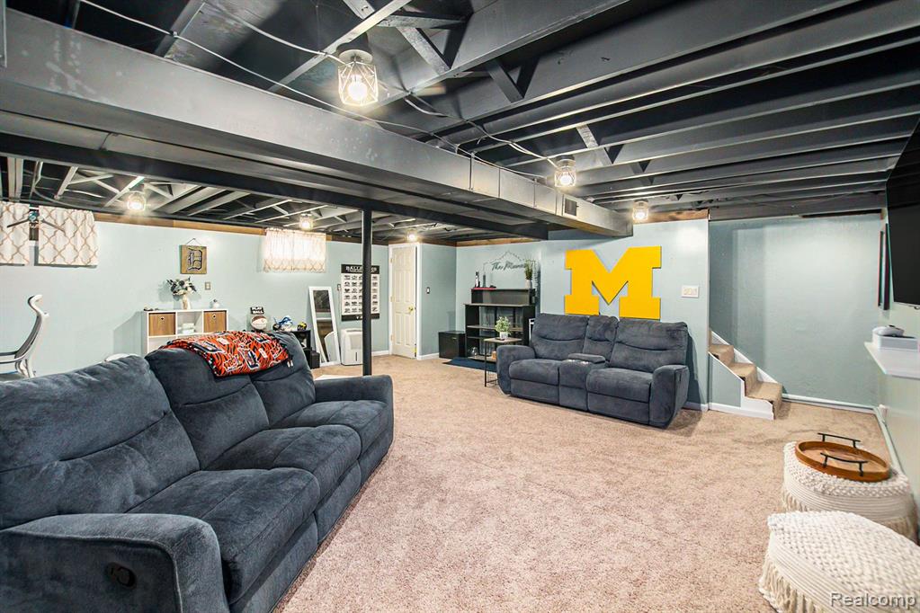1335 North Graf Road Caro, MI 48723 - Photo 16 of 26 Gallery Image 16