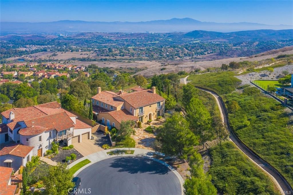 21 Ridgeview Irvine, CA 92603 - Photo 3 of 74