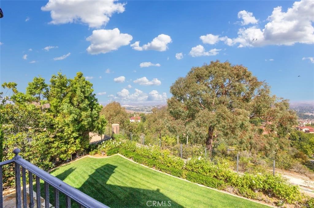 21 Ridgeview Irvine, CA 92603 - Photo 10 of 74