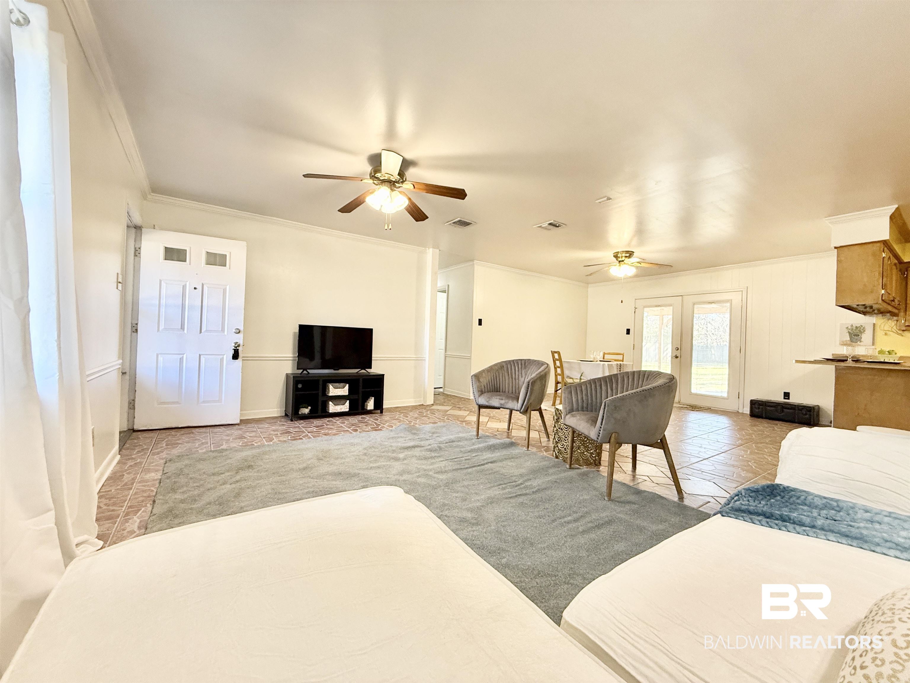 7251 Knollwood Road Mobile, AL 36619 - Photo 5 of 57