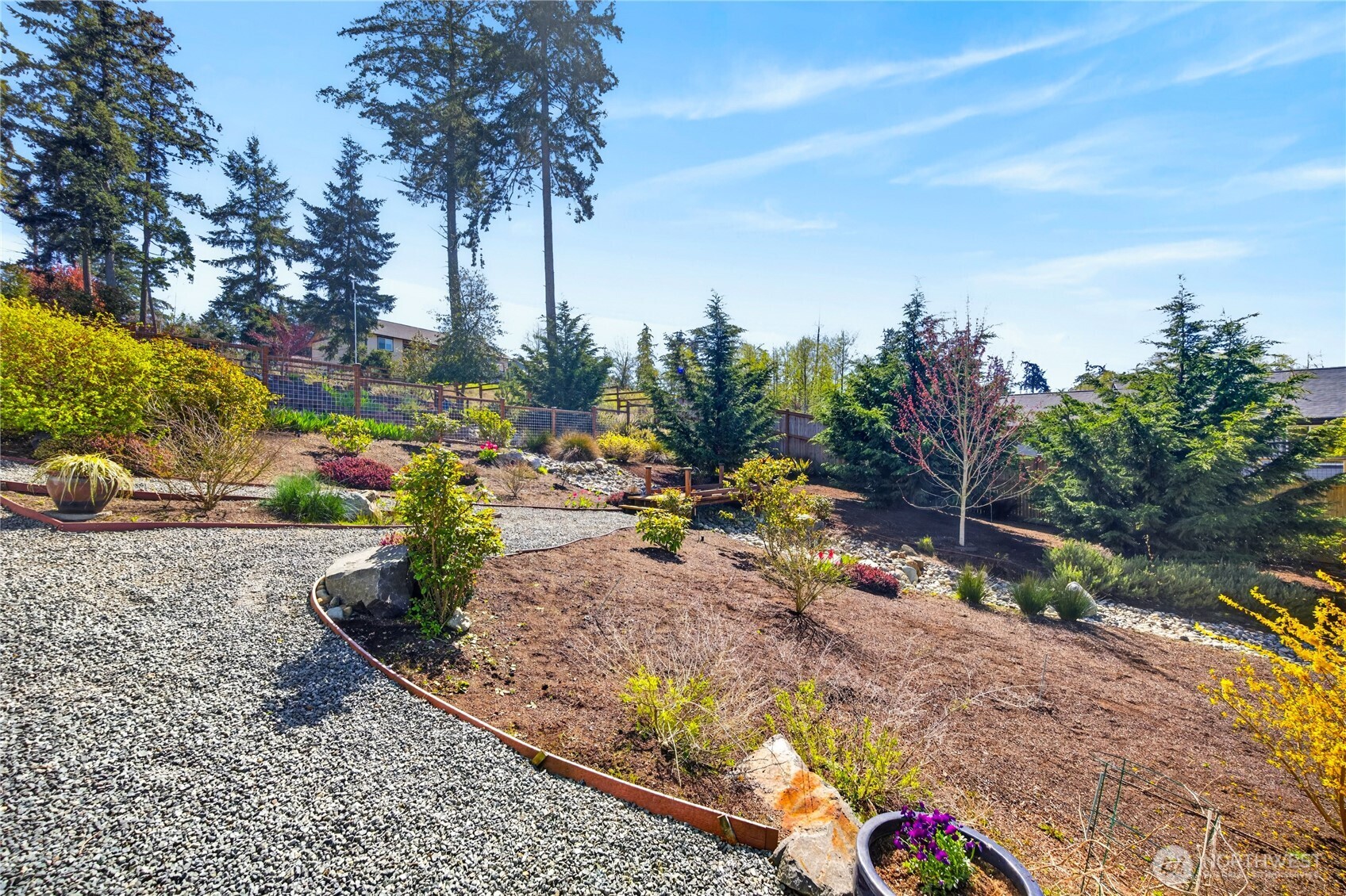 1268 Curtis Way Freeland, WA 98249 - Photo 32 of 40 a view of a park with large trees