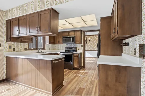 $675,000 | 65 Bennington Drive, Zionsville, IN 46077