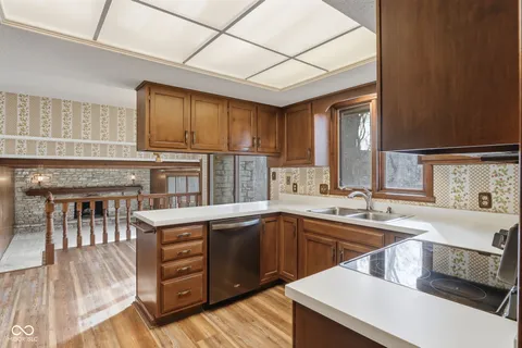 $675,000 | 65 Bennington Drive, Zionsville, IN 46077