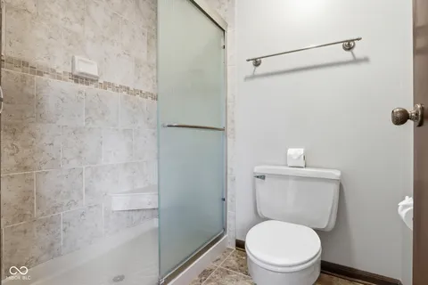 $675,000 | 65 Bennington Drive, Zionsville, IN 46077