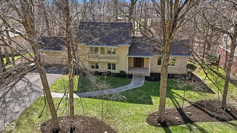 $675,000 | 65 Bennington Drive, Zionsville, IN 46077