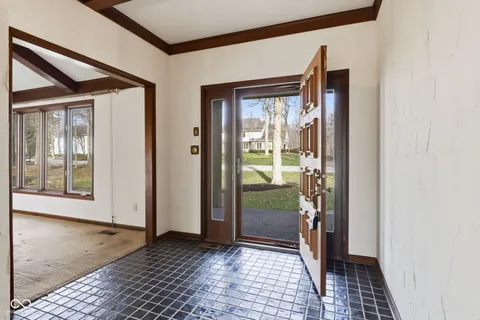 $675,000 | 65 Bennington Drive, Zionsville, IN 46077