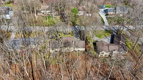 $675,000 | 65 Bennington Drive, Zionsville, IN 46077