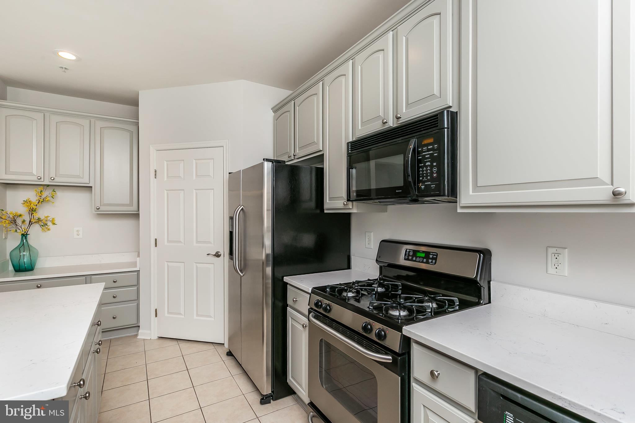 5046 Strawbridge Terrace Perry Hall, MD 21128 - Photo 15 of 50 Kitchen