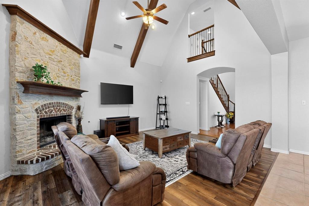 1240 Wedgewood Drive Forney, TX 75126 - Photo 10 of 40