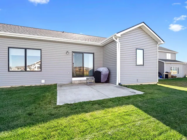 $399,000 | 13572 Palmetto Pass, Fort Wayne, IN 46814