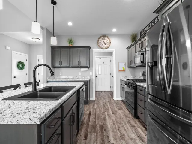 $399,000 | 13572 Palmetto Pass, Fort Wayne, IN 46814