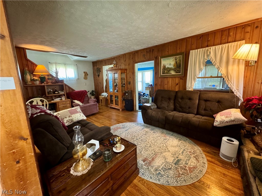 7714 Olde 8 Road Hudson, OH 44236 - Photo 3 of 18