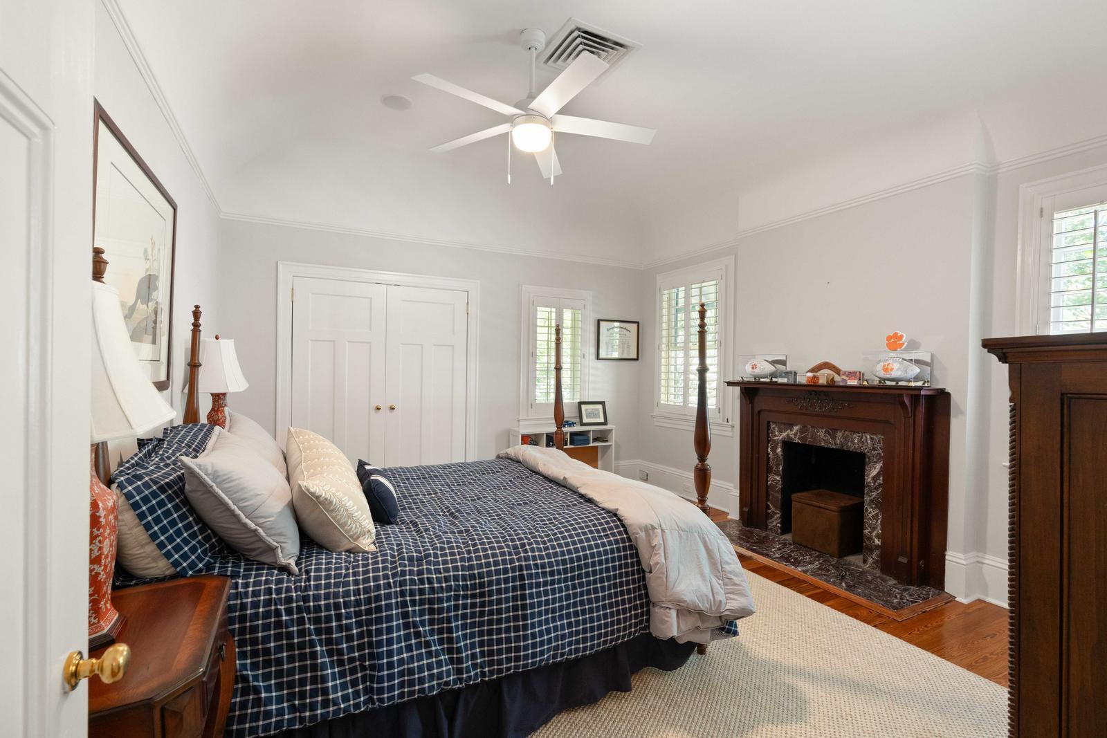 22 Rutledge Avenue Charleston, SC 29401 - Photo 34 of 81 Bedroom