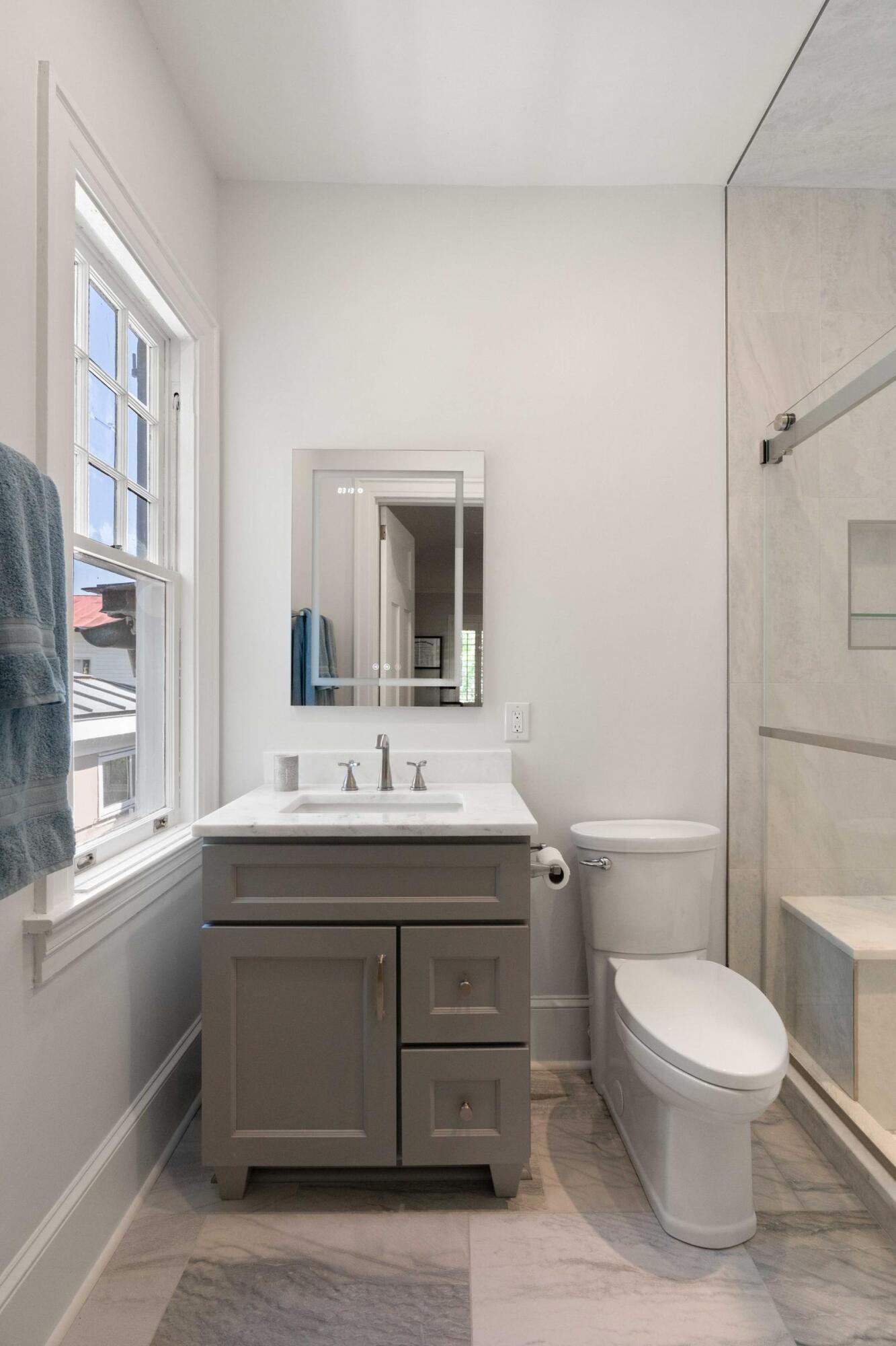 22 Rutledge Avenue Charleston, SC 29401 - Photo 36 of 81 Bathroom