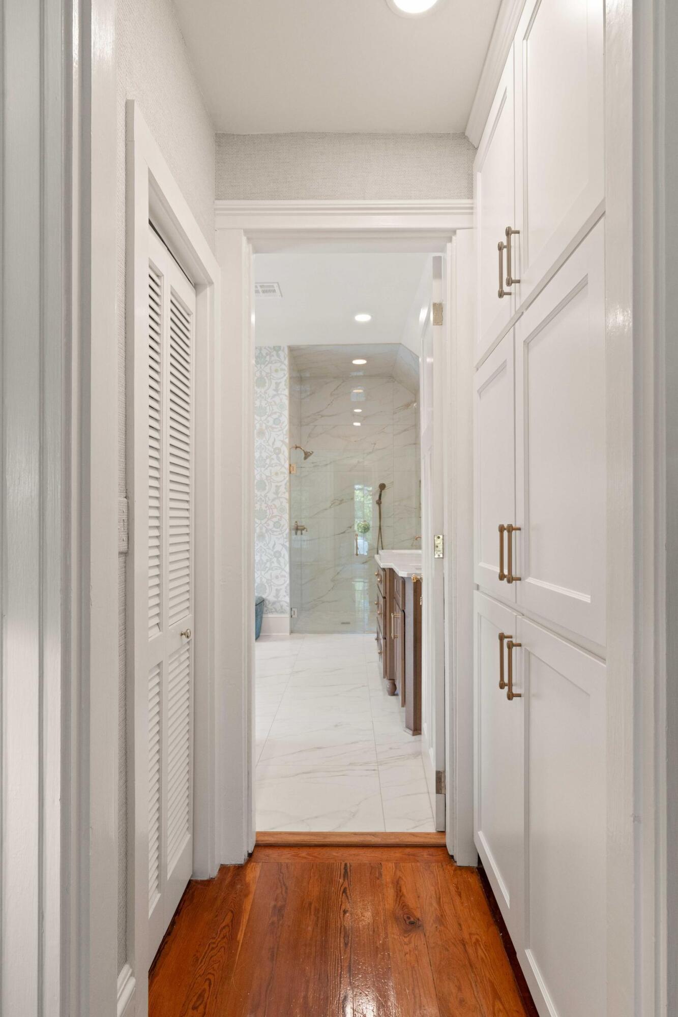 22 Rutledge Avenue Charleston, SC 29401 - Photo 46 of 81 Bathroom