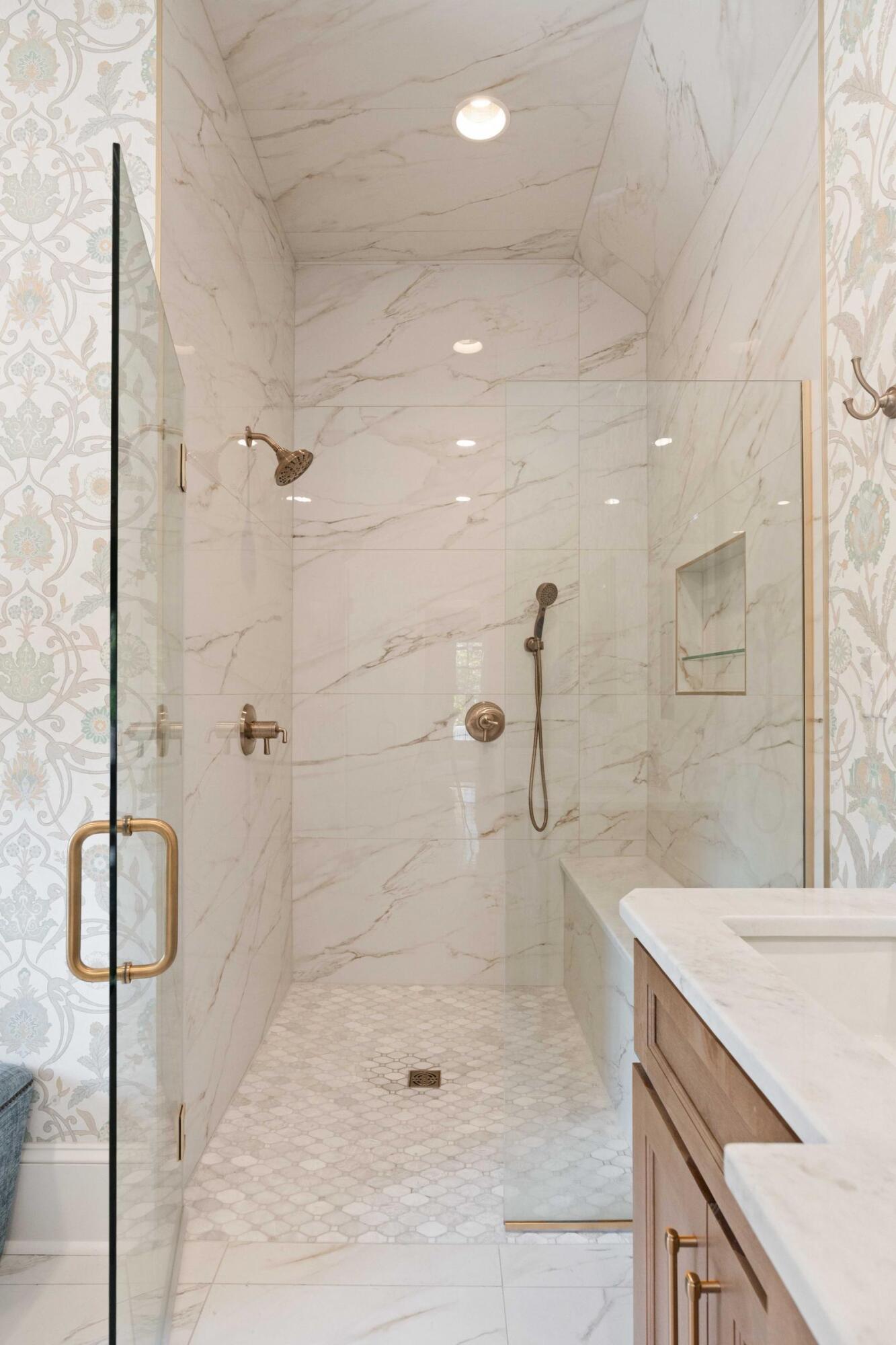 22 Rutledge Avenue Charleston, SC 29401 - Photo 49 of 81 Shower