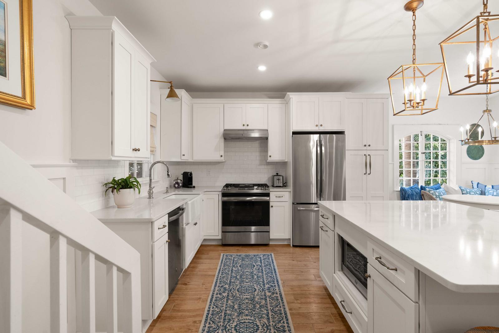 22 Rutledge Avenue Charleston, SC 29401 - Photo 55 of 81 Carriage House