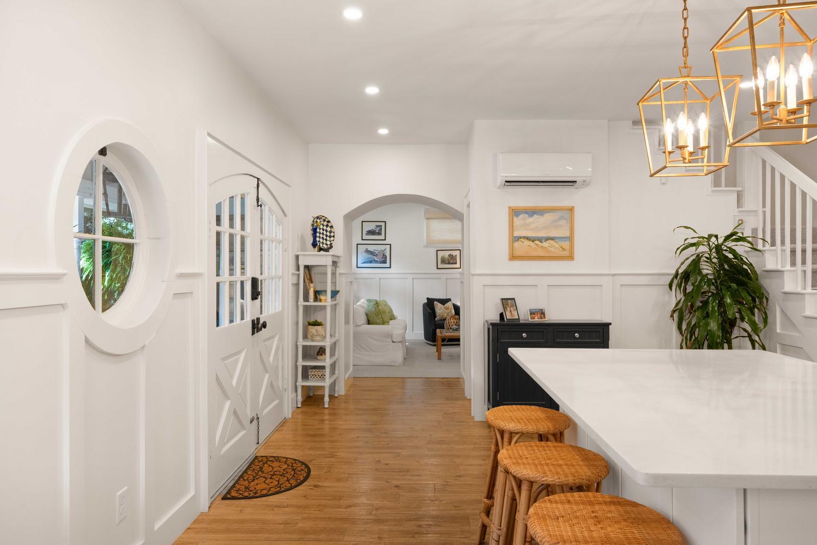 22 Rutledge Avenue Charleston, SC 29401 - Photo 57 of 81 Carriage House