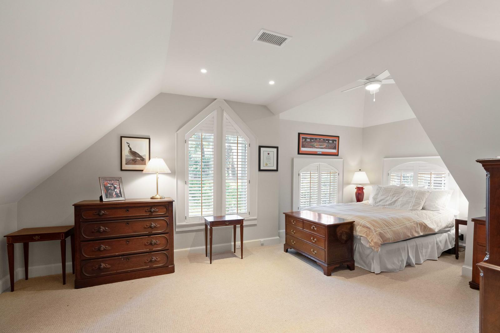 22 Rutledge Avenue Charleston, SC 29401 - Photo 64 of 81 Carriage House Bedroom