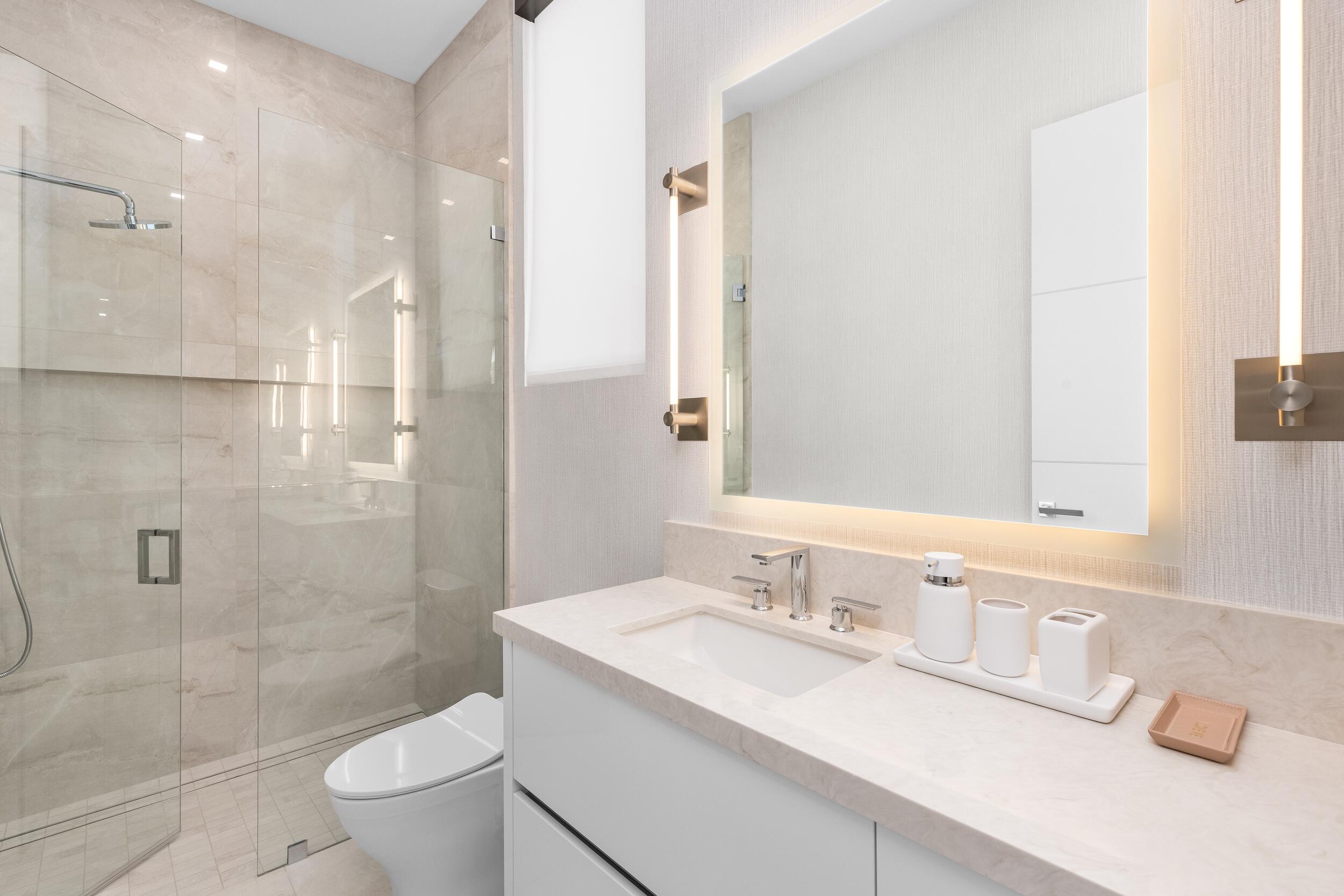 217 Thatch Palm Drive Boca Raton, FL 33432 - Photo 47 of 78 Guest Bath