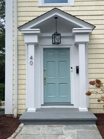 a view of an outdoor space and a yard