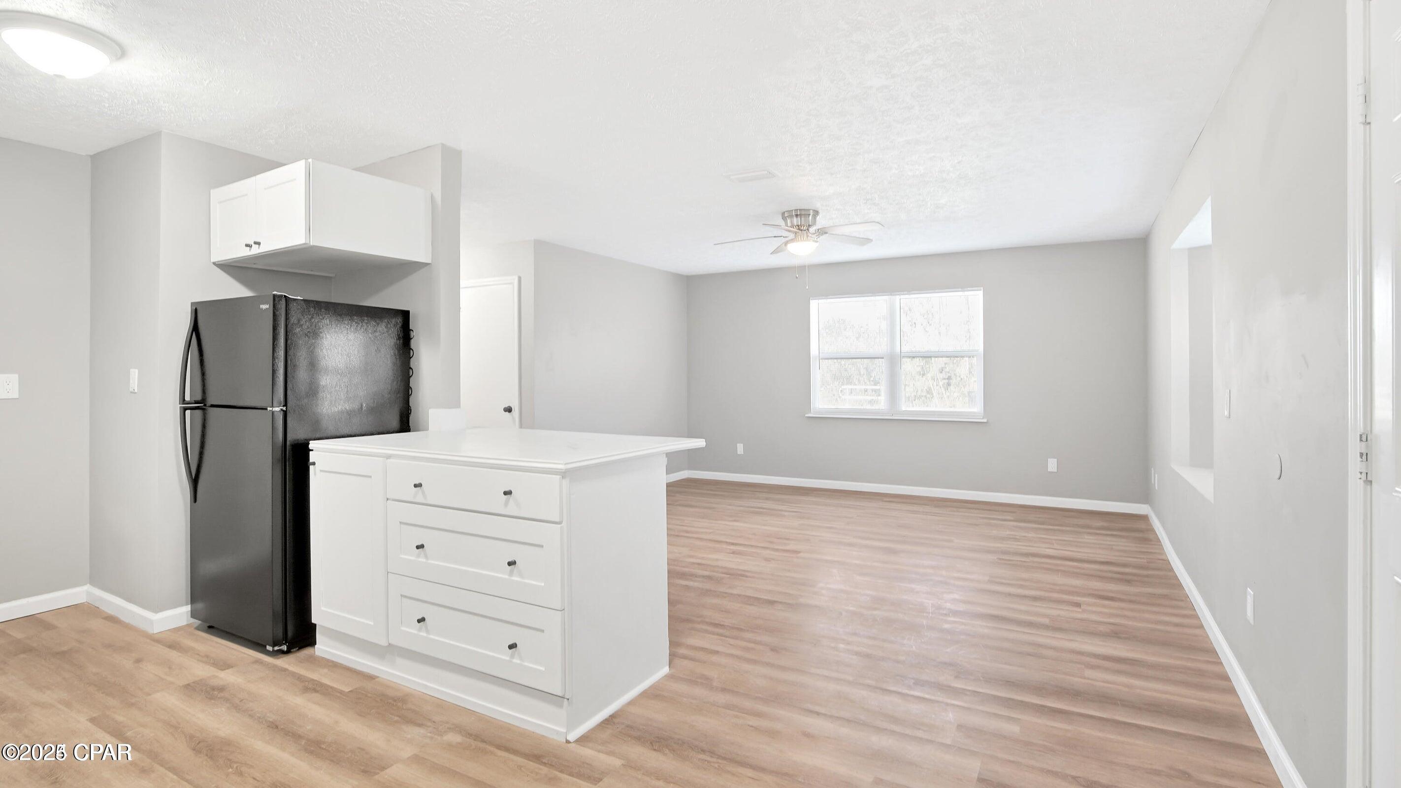 1028 Spring Avenue Panama City, FL 32401 - Photo 2 of 11