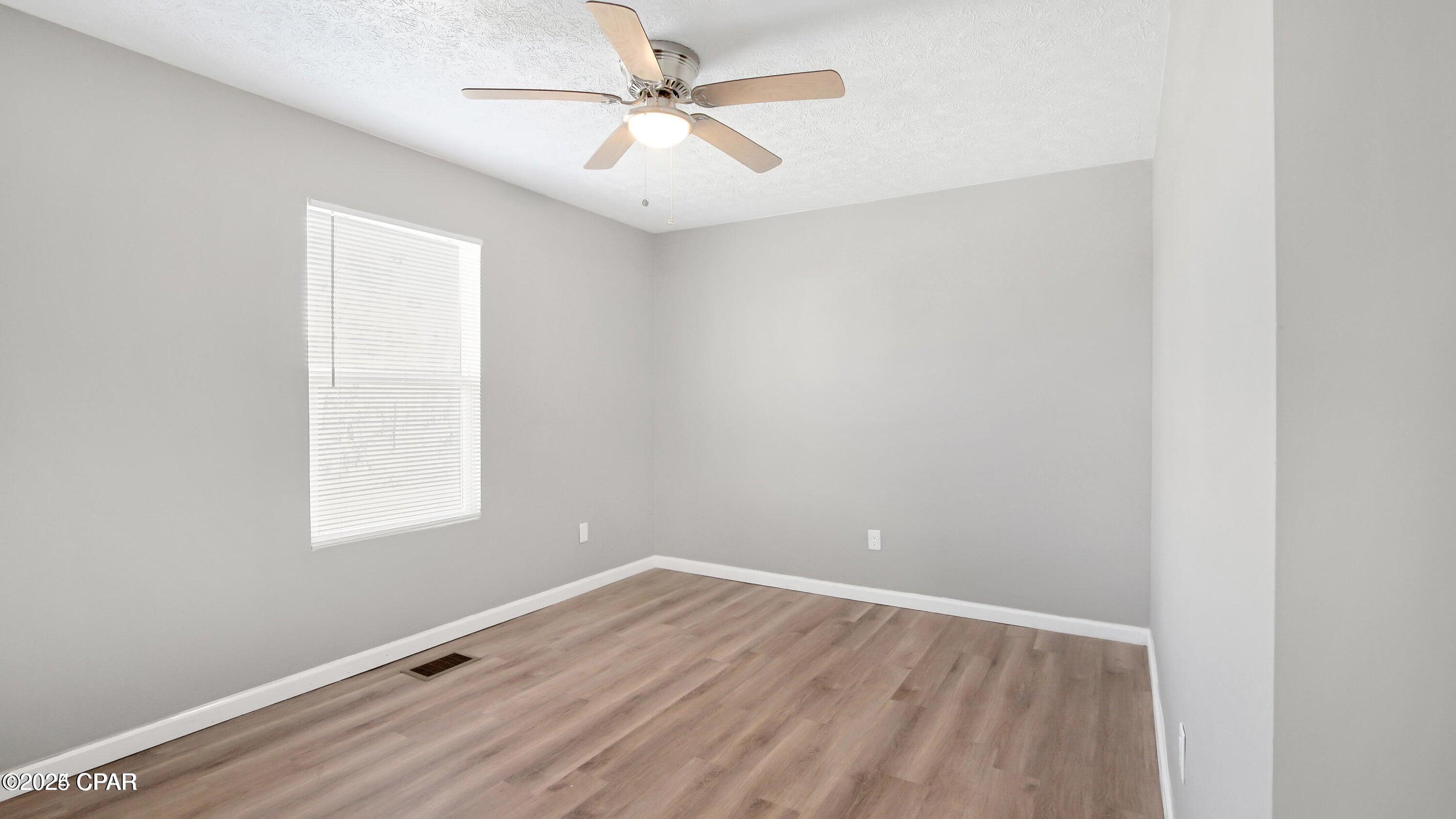 1028 Spring Avenue Panama City, FL 32401 - Photo 6 of 11