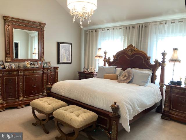 7915 Quarry Ridge Way Bethesda, MD 20817 - Photo 28 of 38 Owners' Suite