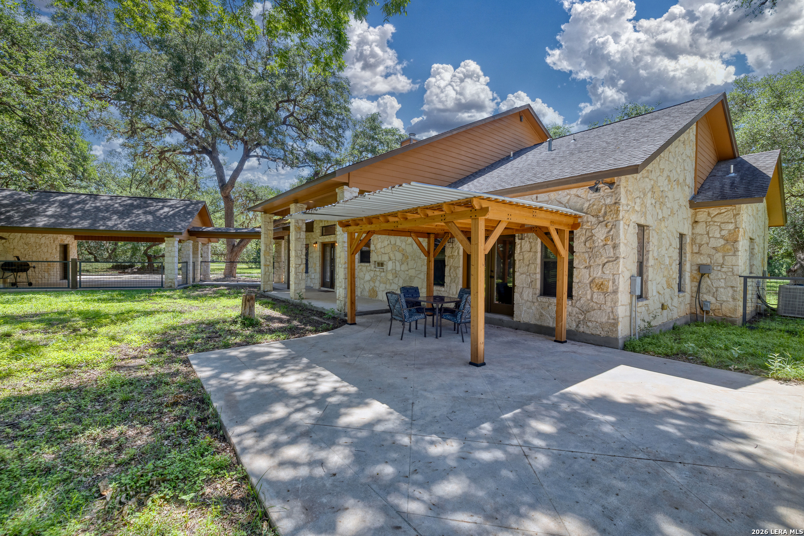 382 ARBOLES Court Concan, TX 78838 - Photo 9 of 64