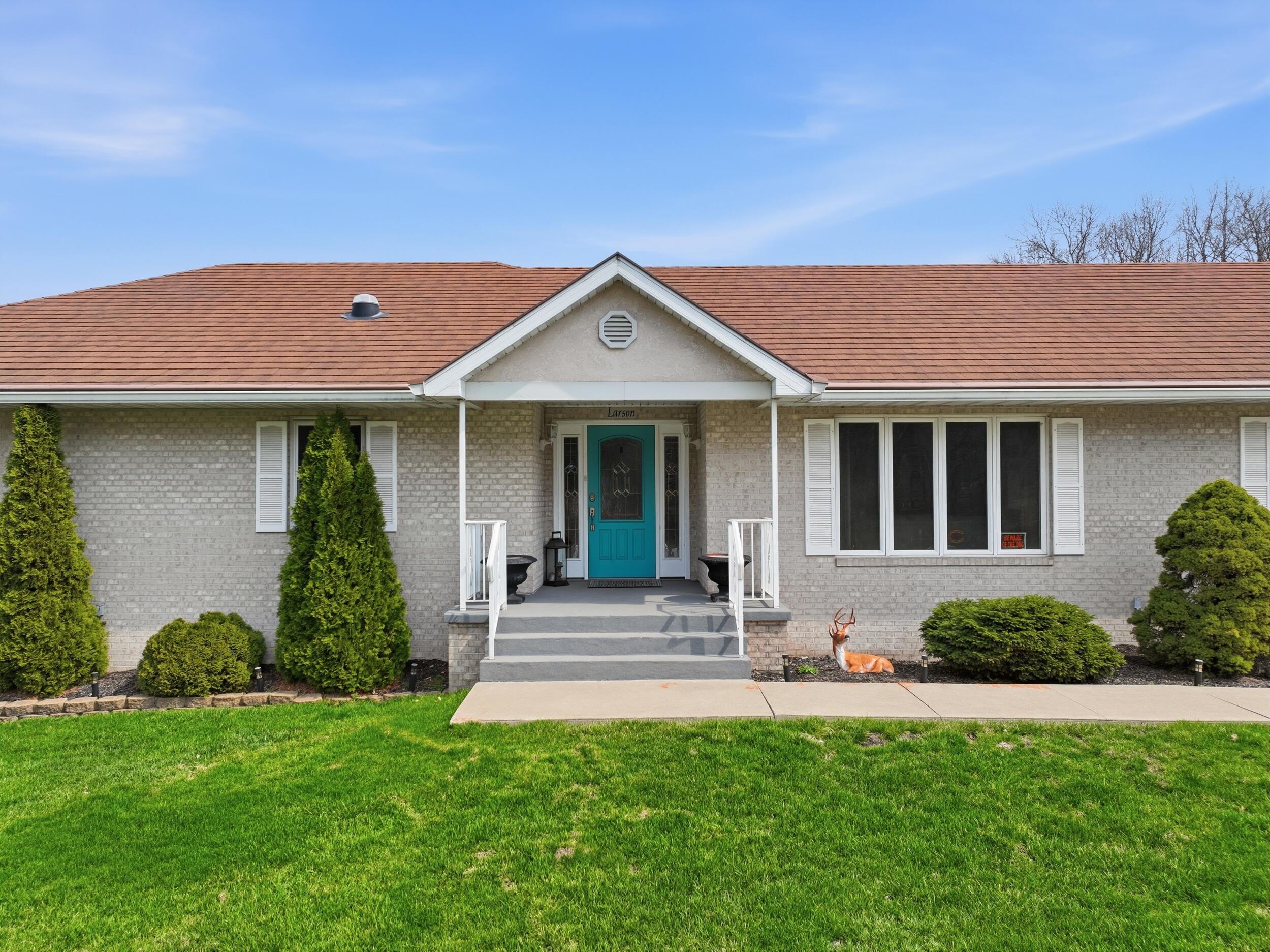 1251 North Mineral Springs Road Porter, IN 46304 - Photo 2 of 29 2500x1873