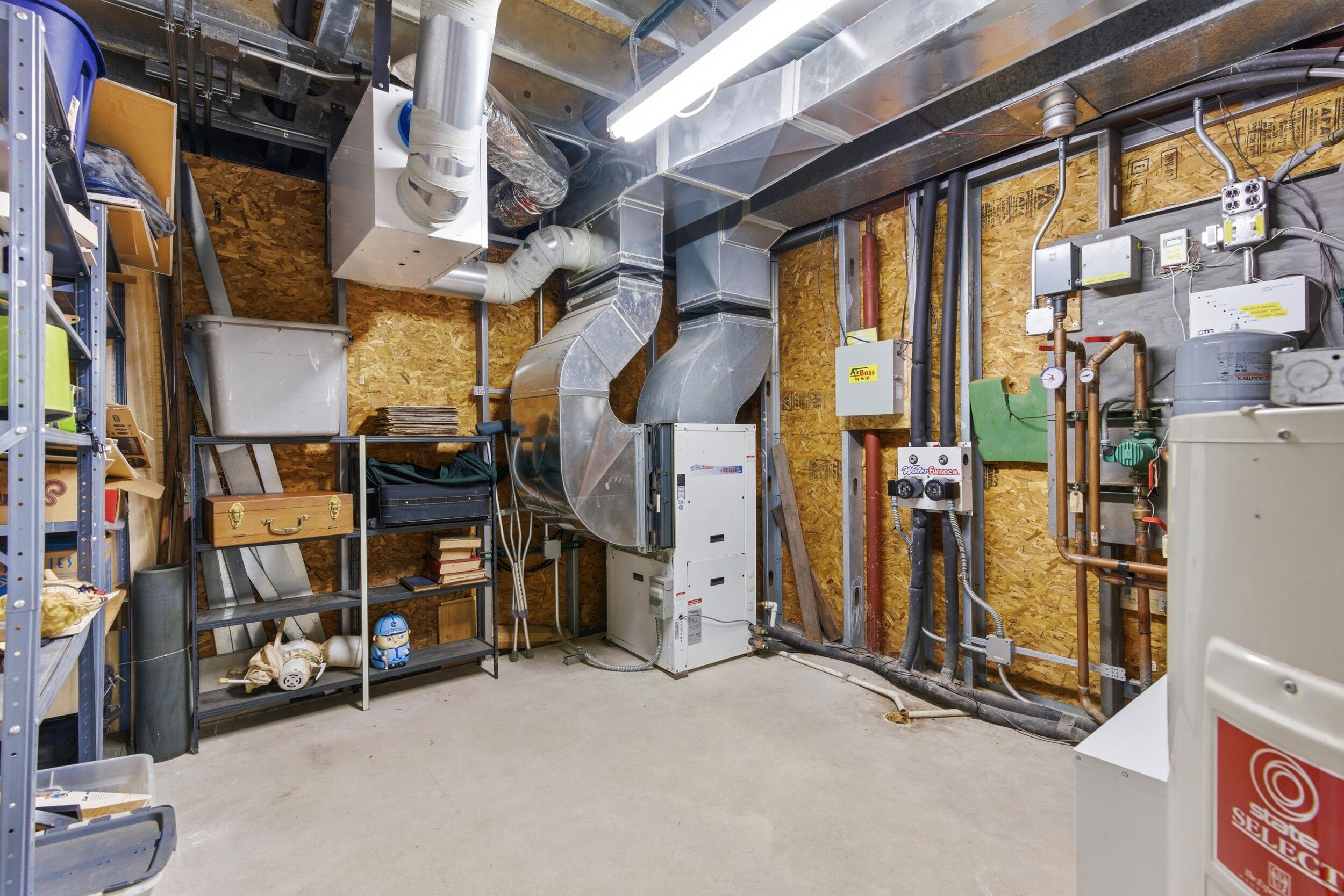 1251 North Mineral Springs Road Porter, IN 46304 - Photo 27 of 29 2500x1668