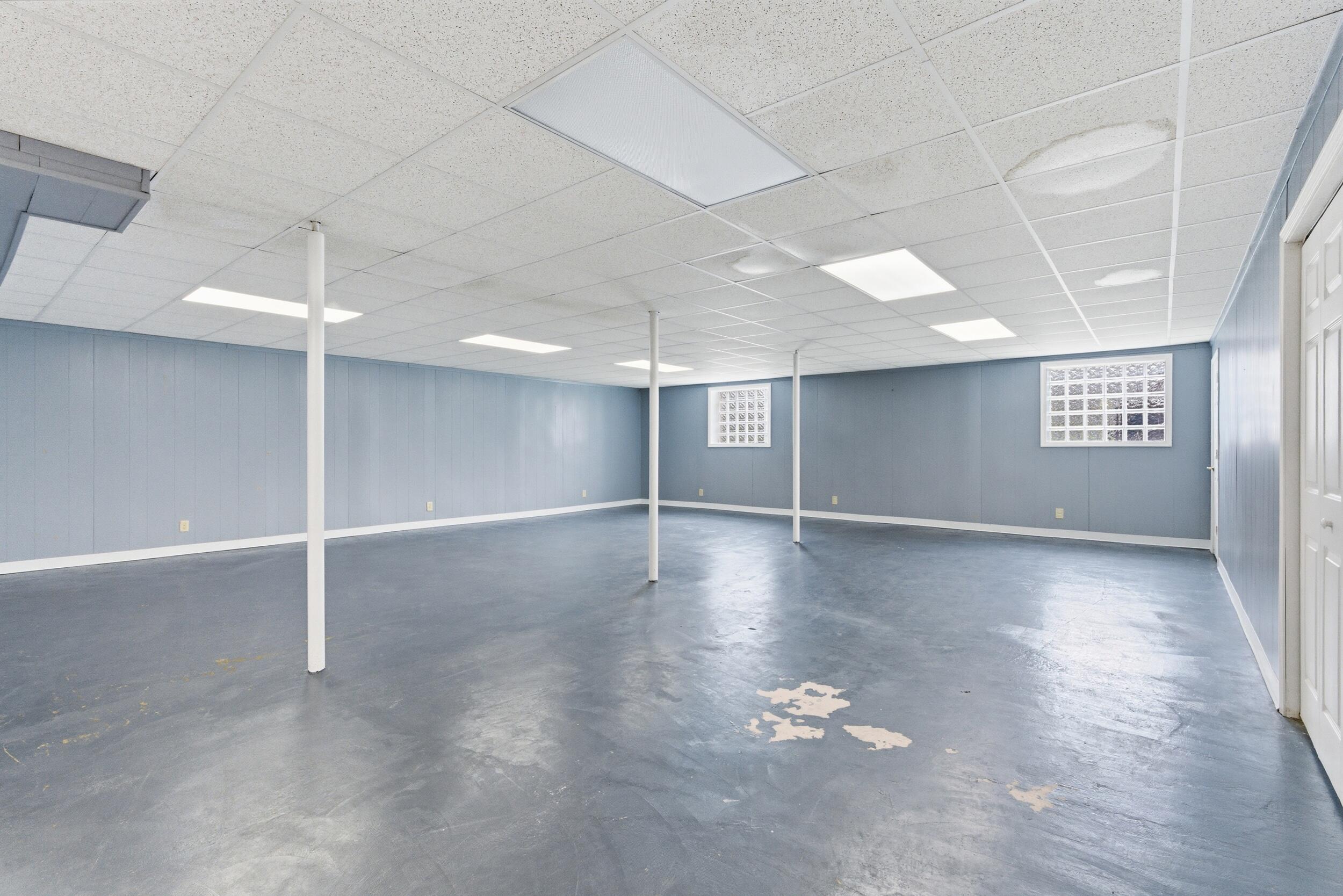 1251 North Mineral Springs Road Porter, IN 46304 - Photo 29 of 29 2500x1668