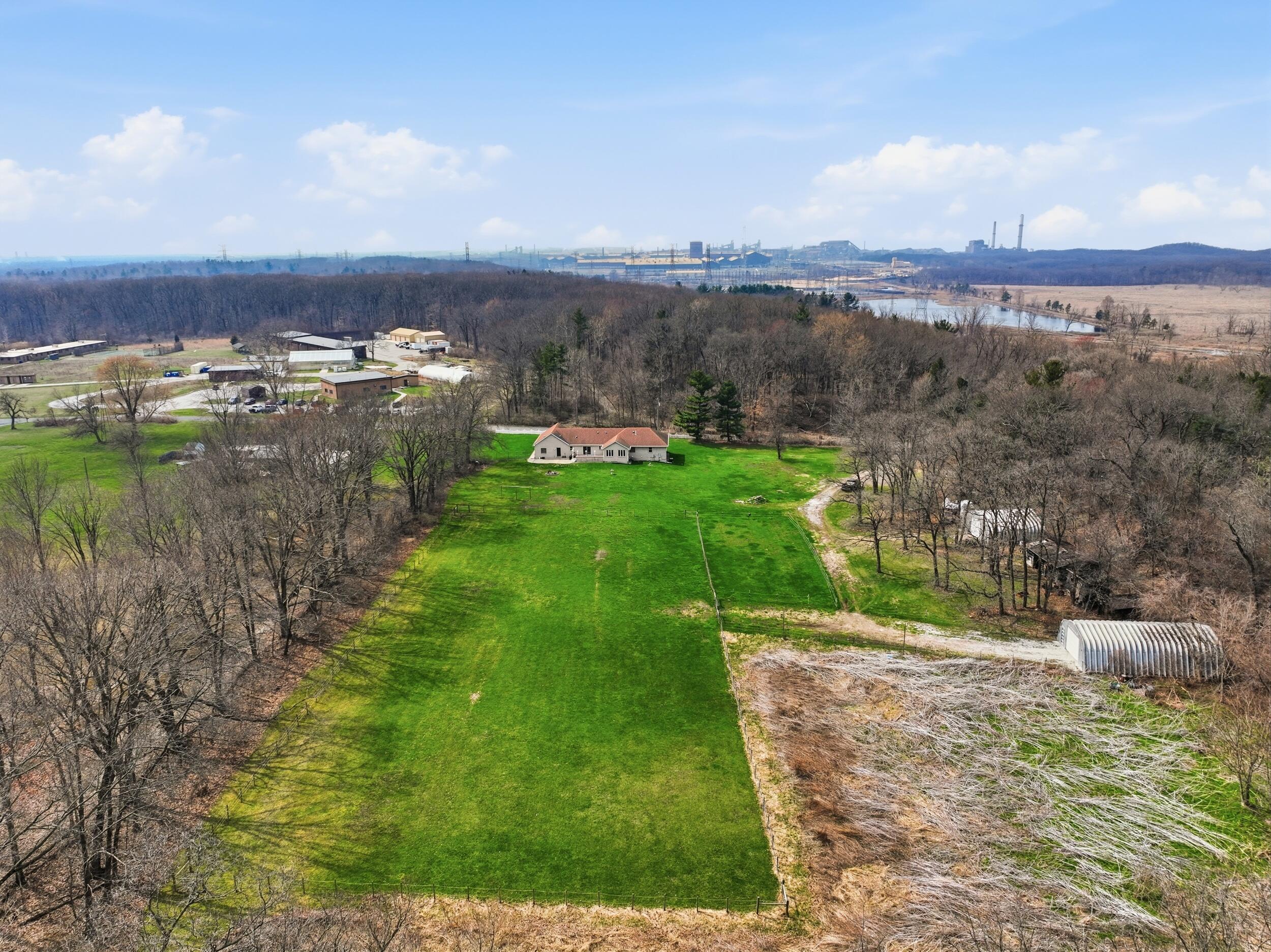 1251 North Mineral Springs Road Porter, IN 46304 - Photo 6 of 29 2500x1873