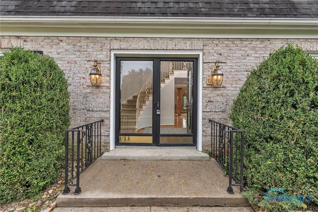 3039 Plumbrook Road Maumee, OH 43537 - Photo 44 of 48 Gallery Image 44