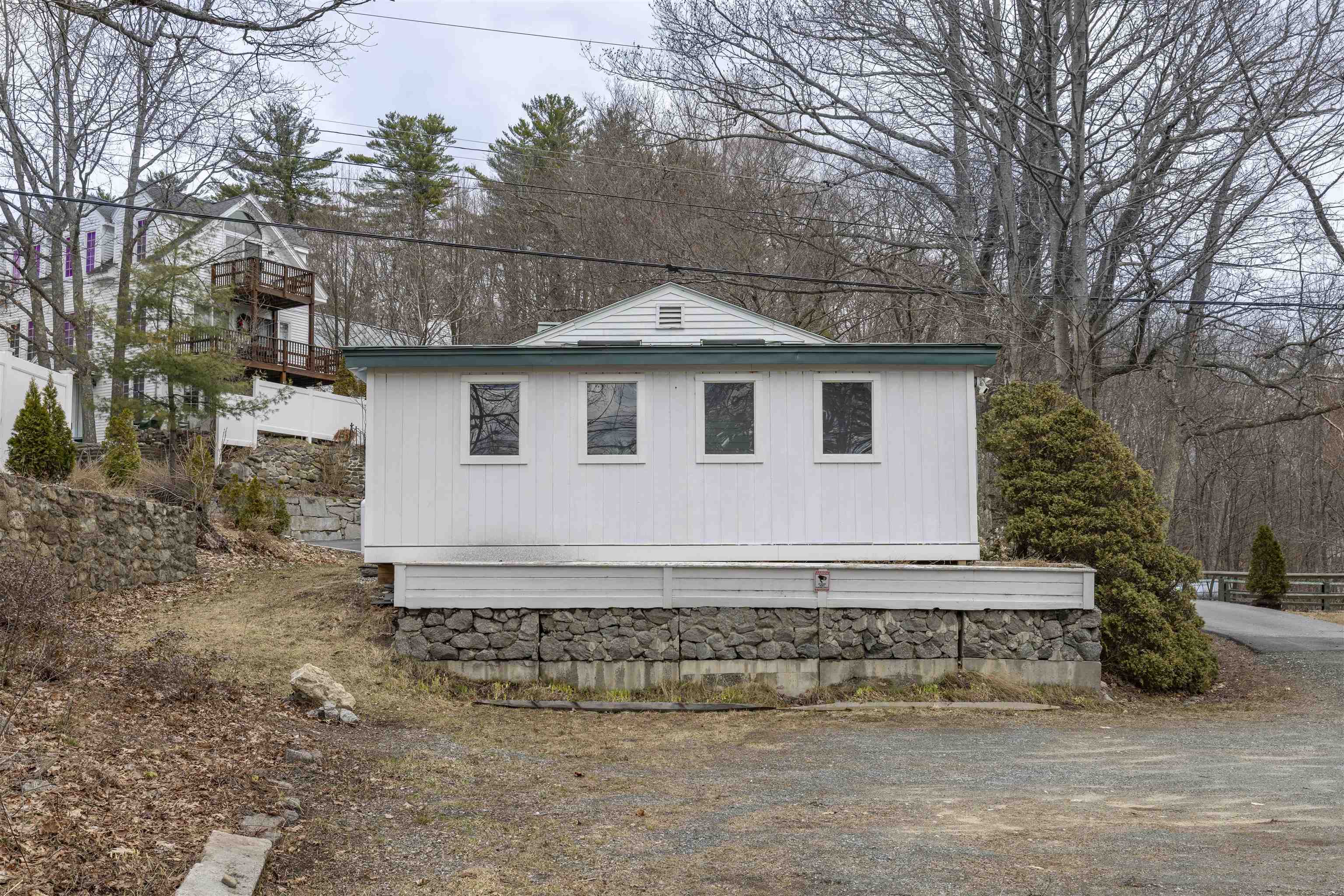 1042 Main Street Sunapee, NH 03782 - Photo 19 of 21
