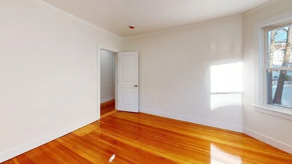 $3,800 | 391 Linwood Avenue, Unit 1, Newton, MA 02460