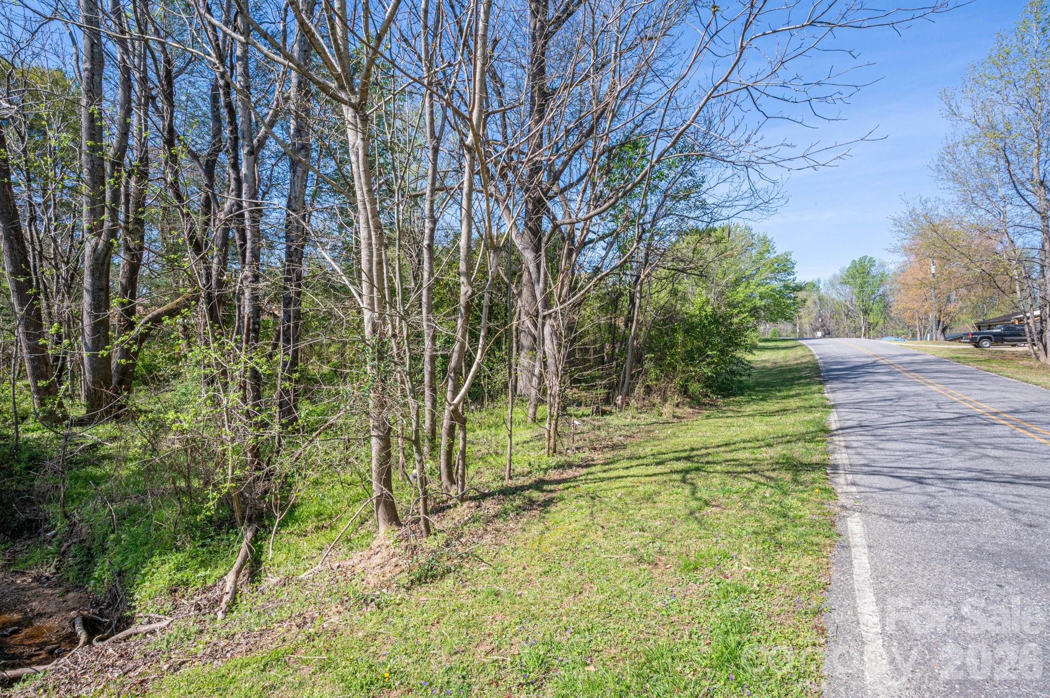 5101 Ridge Street Shelby, NC 28152 - Photo 5 of 21 a view of yard