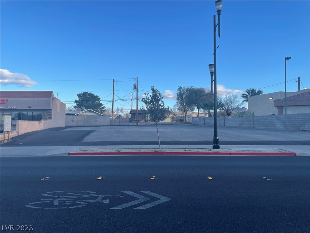 27 East Basic Road Henderson, NV 89015 - Photo 7 of 8