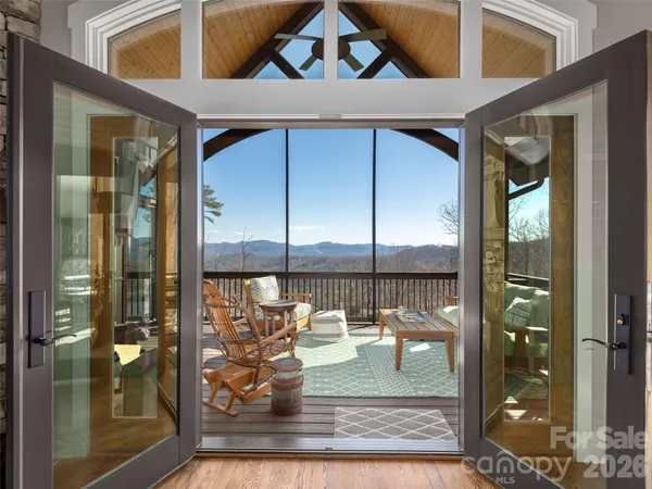 $2,200,000 | 31 Wonderland Ridge Lane, Fairview, NC 28730