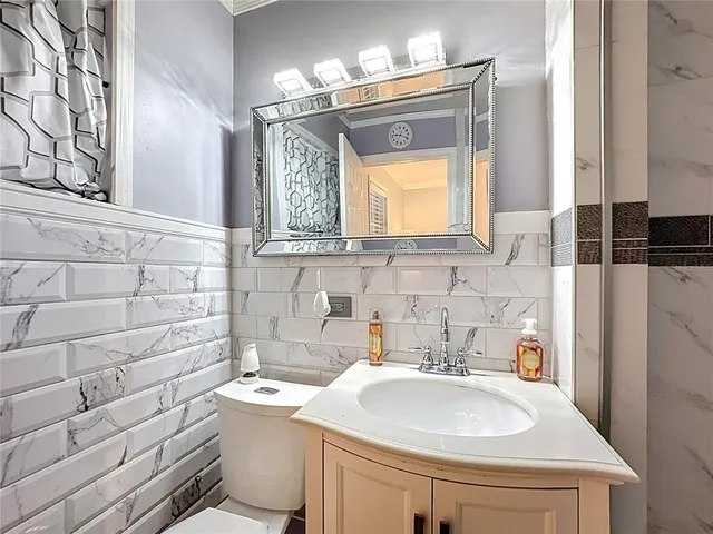 $375,000 | 230 South Embrey Drive, Casselberry, FL 32707