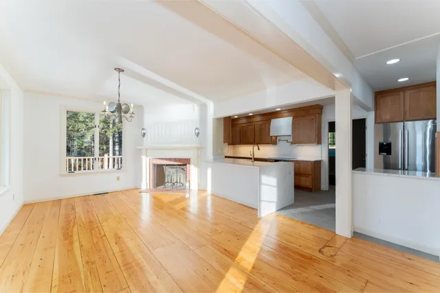 $1,990,000 | 92 Silver Mine Lane, Sedgwick, ME 04673