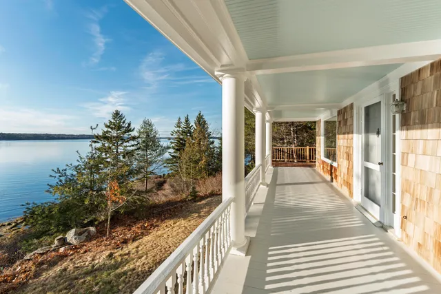 $1,990,000 | 92 Silver Mine Lane, Sedgwick, ME 04673