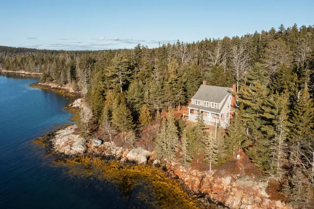 $1,990,000 | 92 Silver Mine Lane, Sedgwick, ME 04673