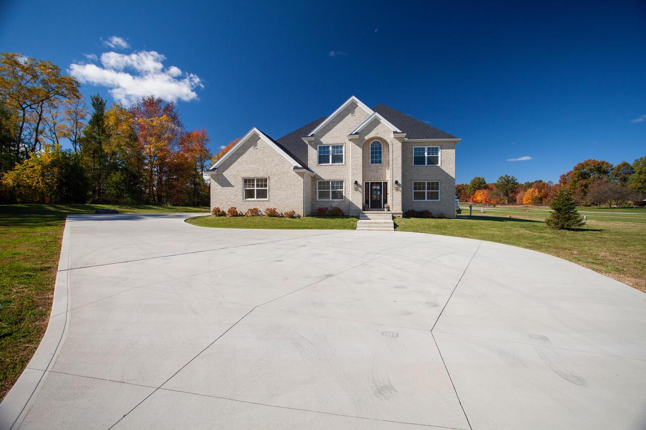 1640 Rome Corners Road Galena, OH 43021 - Photo 4 of 68 Front of home