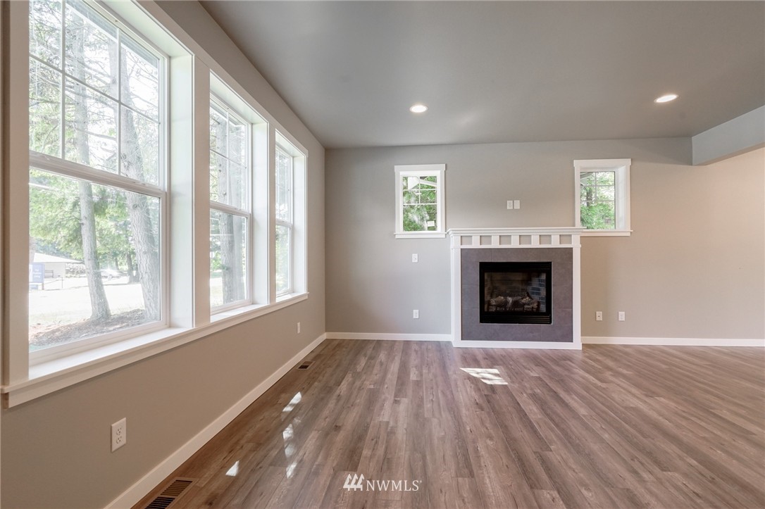 1200 Telegraph Road Bellingham, WA 98226 - Photo 3 of 25 Gallery Image 3